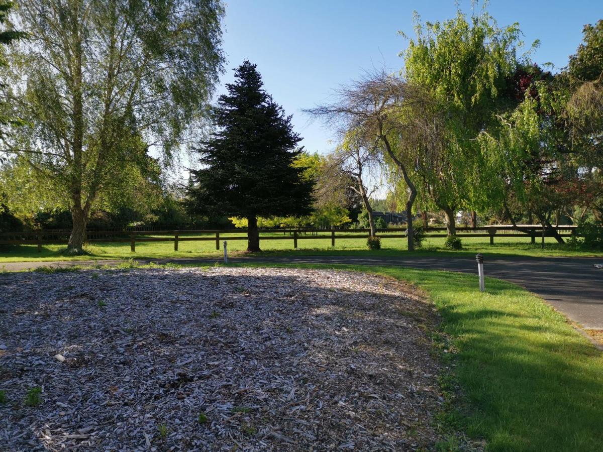 Farm Stay Right On Te Awa River Bike Trail Tamahere Екстер'єр фото